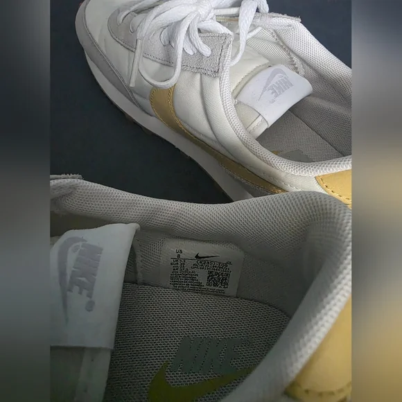 Nike Women's White and Yellow Sneakers - Picture 3 of 3